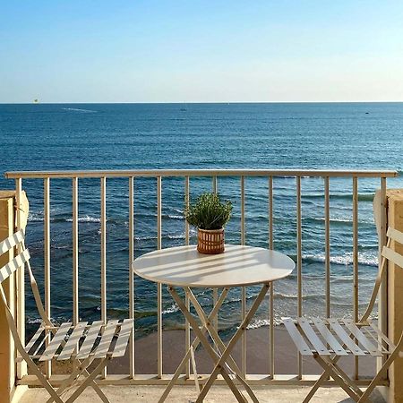 Appartement En Front De Mer Avec Vue Imprenable Sur La Grande Plage Des Sables D'Olonne 莱萨布勒-多洛讷 外观 照片